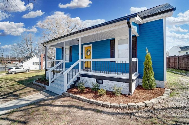 665 Dale Earnhardt Blvd, Kannapolis, NC 28081