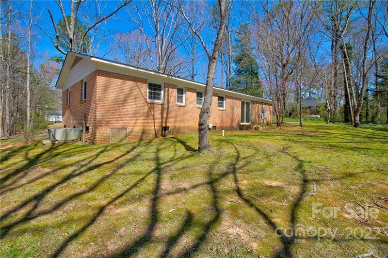 509 Stanton Dr, Waxhaw, NC 28173
