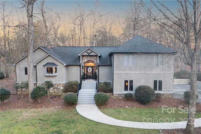4655 Stoneybrook Ct, Weddington, NC 28104