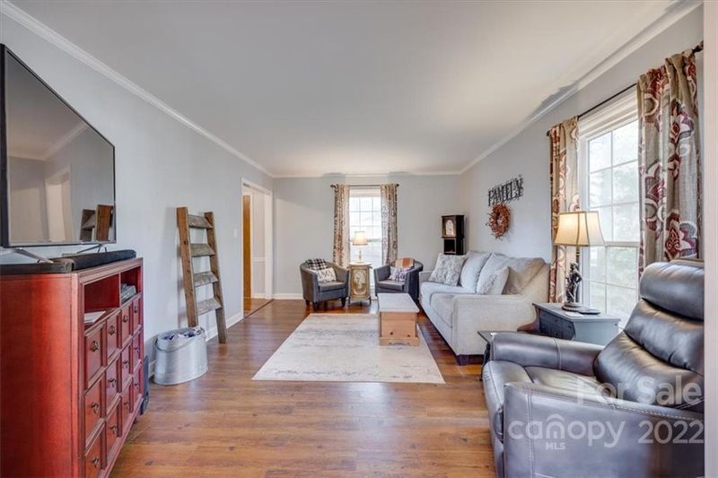 14309 Hackamore Dr, Matthews, NC 28105