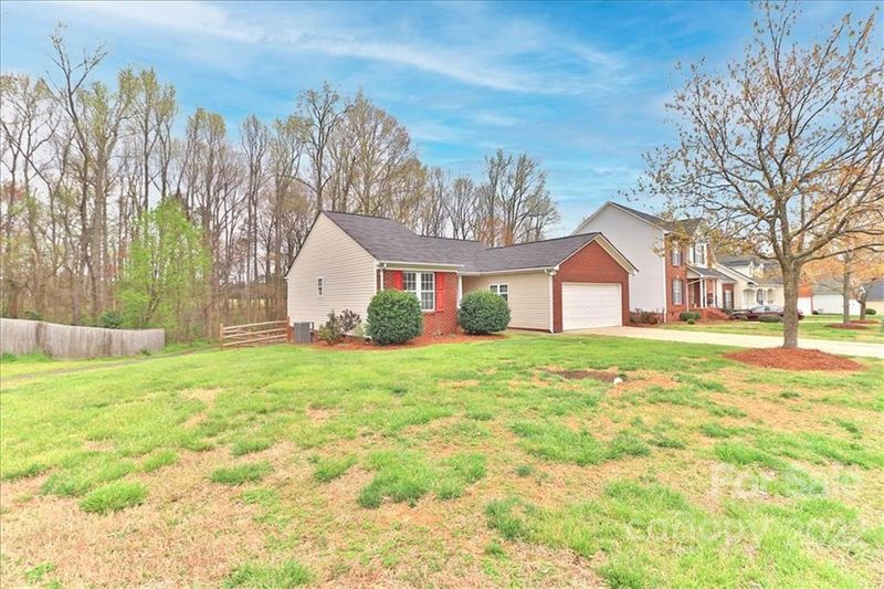 3316 Continental Dr #11, Monroe, NC 28110