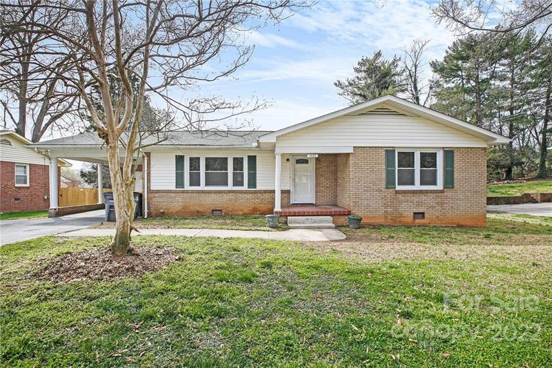 1400 Debbie St, Kannapolis, NC 28083