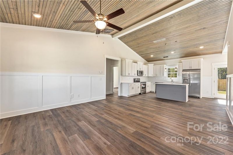 3929 Broadview Dr, Charlotte, NC 28217