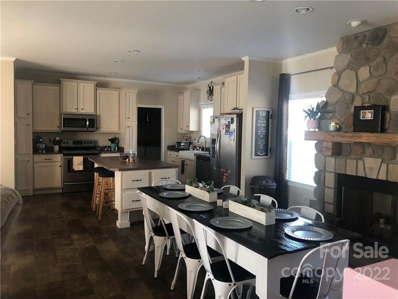 315 Parker Rd, Blacksburg, SC 29702