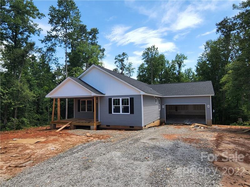 4184 Winona Dr, Maiden, NC 28650