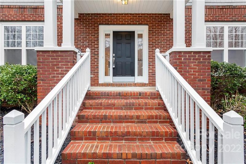 17919 Crossing Cir, Cornelius, NC 28031
