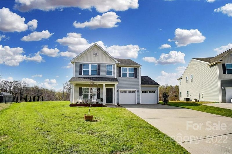 3649 Creekside Dr, Gastonia, NC 28056