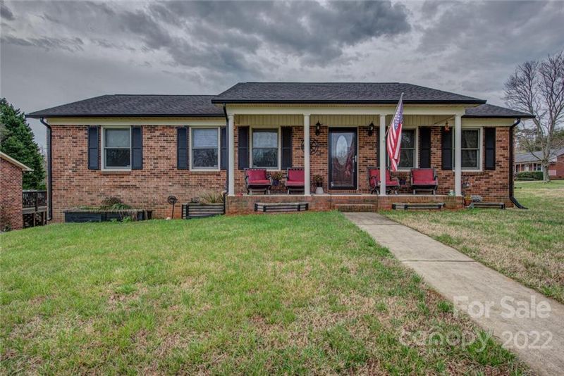 1700 Moss Ct, Gastonia, NC 28054