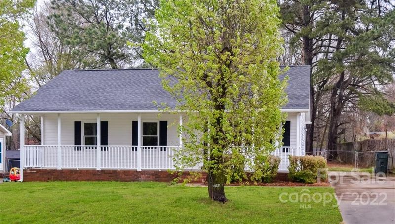 602 Dixie St, Cherryville, NC 28021