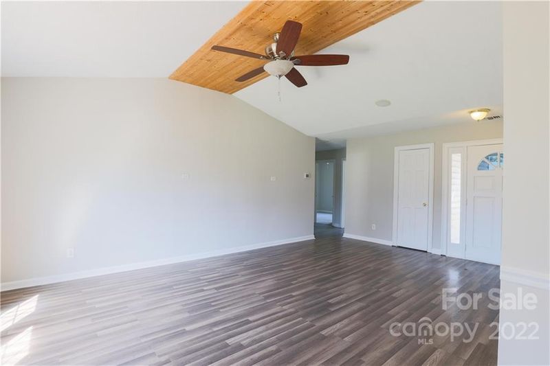 415 Durham Rd, Stanley, NC 28164
