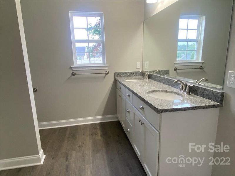 3325 Silver Fox Cir, Lancaster, SC 29720