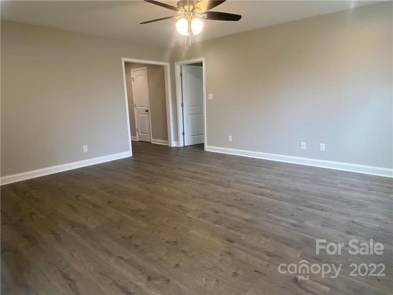 3325 Silver Fox Cir, Lancaster, SC 29720