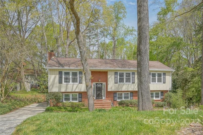 206 Byswick Pl, Charlotte, NC 28270
