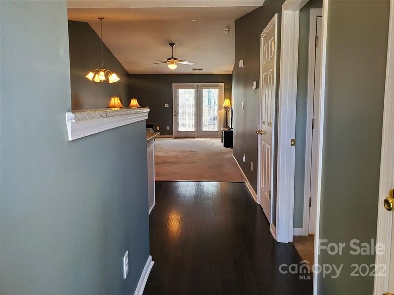 1016 Old Chestnut Way, Cramerton, NC 28032