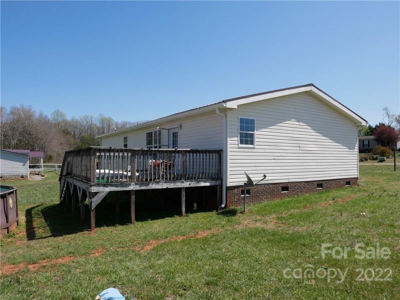 2041 Carpenter Square Rd, Crouse, NC 28033