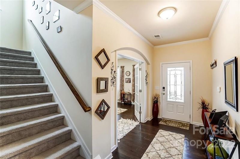 7054 Hamilton Mill Dr, Waxhaw, NC 28173