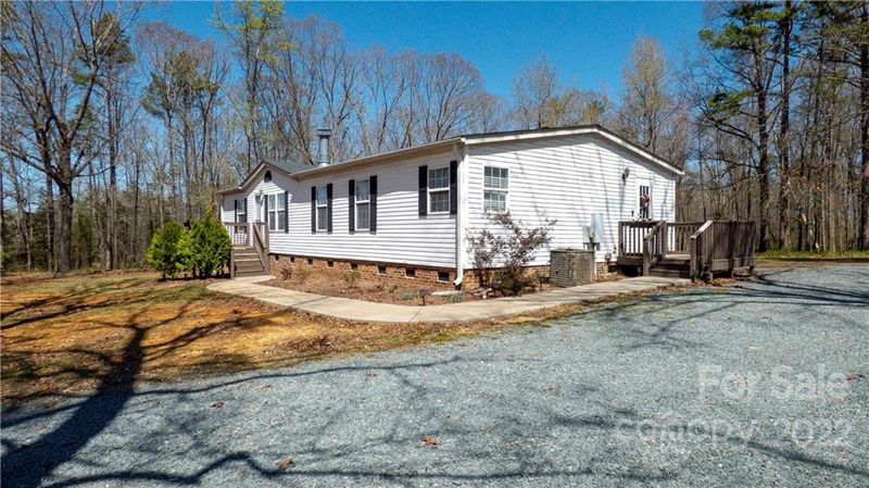 2123 Camden Rd, Wingate, NC 28174