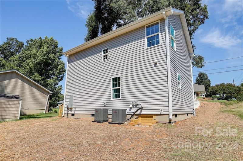 1115 5th St, Statesville, NC 28677