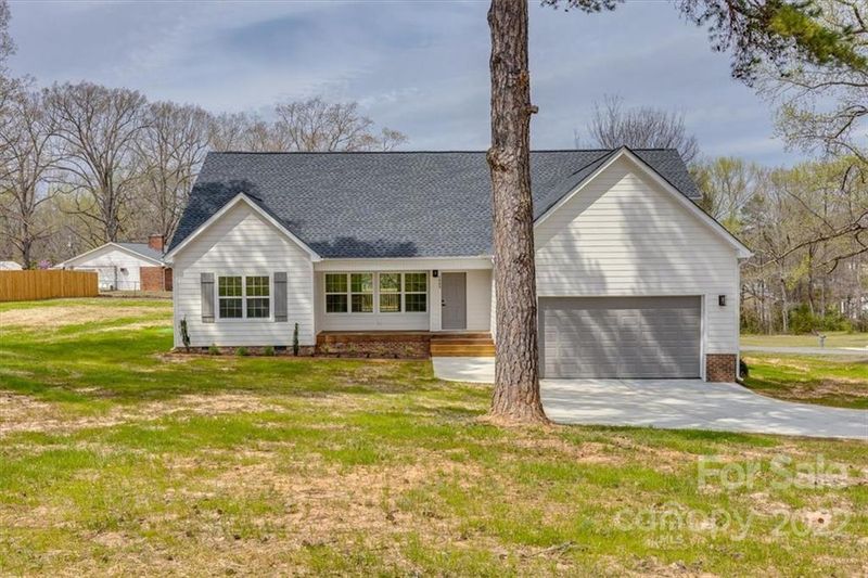 1009 Rainbow Cir, Catawba, SC 29704
