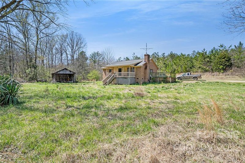 699 Pinebrook Rd, Heath Springs, SC 29058