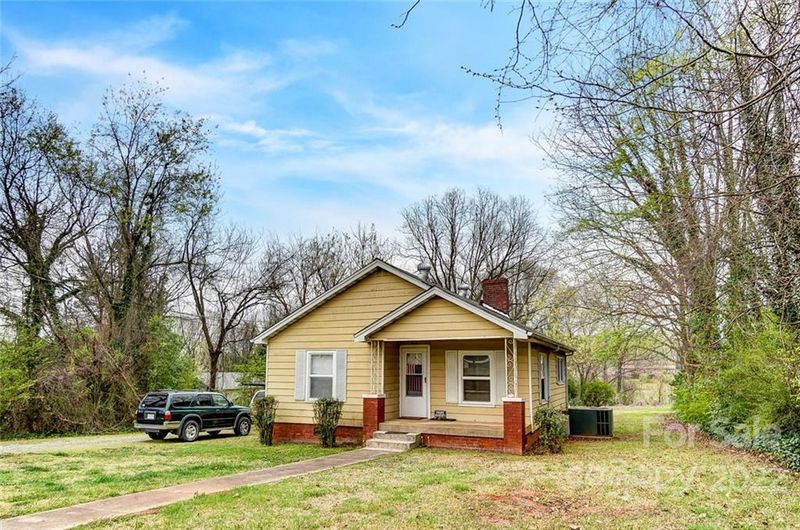 605 Highland St, Cramerton, NC 28032