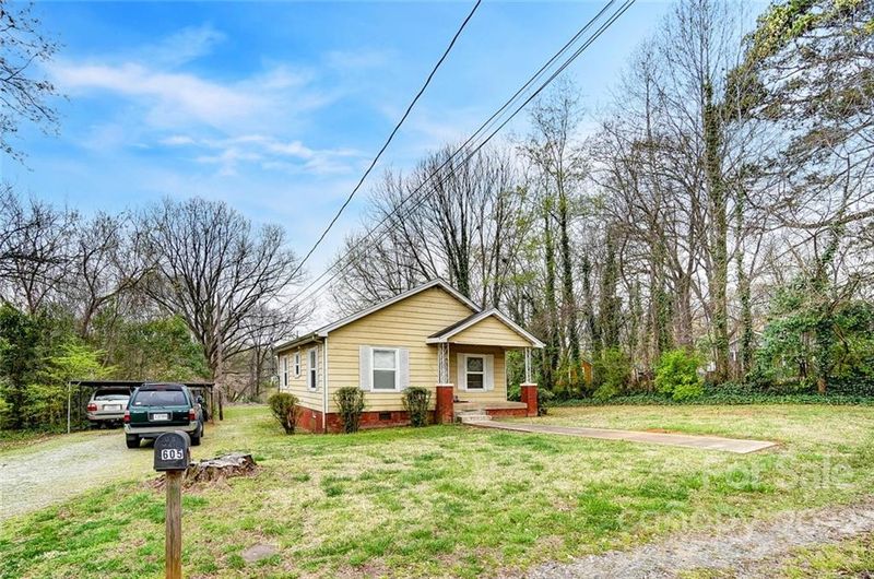 605 Highland St, Cramerton, NC 28032