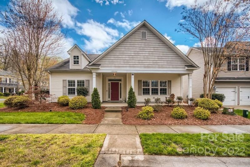 19046 Celestine Ln, Cornelius, NC 28031