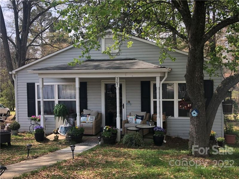 207 Mock Rd, Davidson, NC 28036