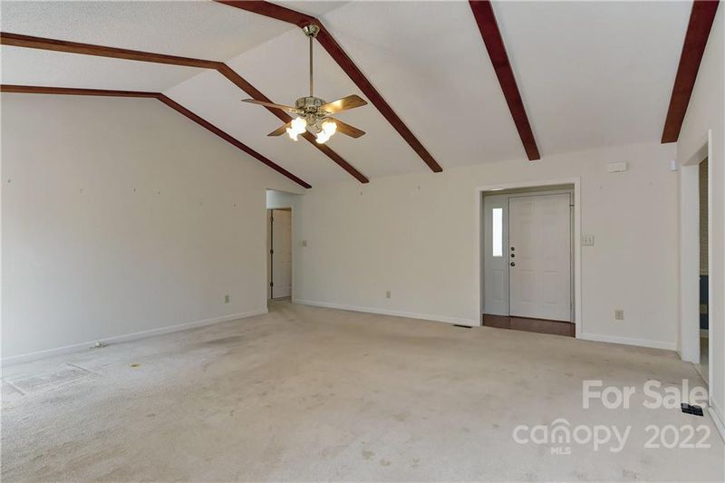 7318 Vero Ln, Charlotte, NC 28215
