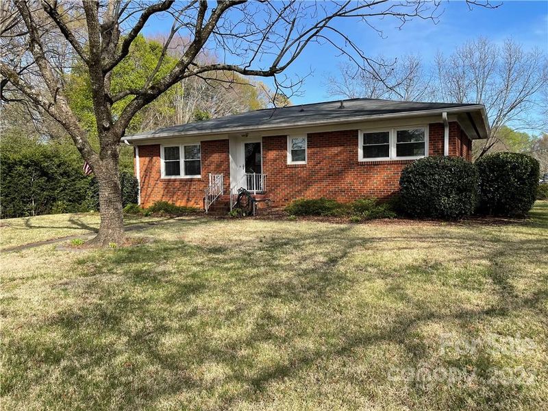 36 Mcarthur Ave, Concord, NC 28025