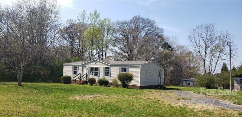 922 Willoughby Rd, Monroe, NC 28110