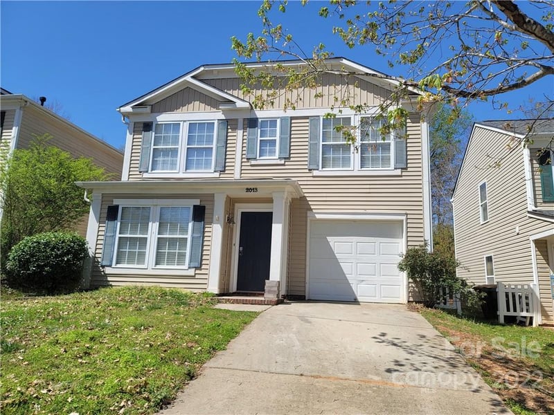 2013 Dunsmore Ln, Waxhaw, NC 28173