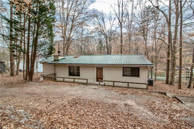 8785 Holdsclaw Rd, Terrell, NC 28682