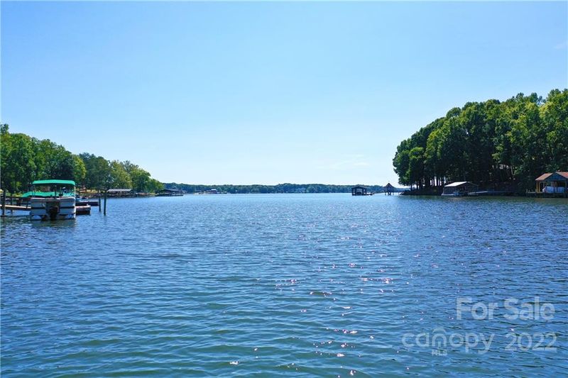 8785 Holdsclaw Rd, Terrell, NC 28682