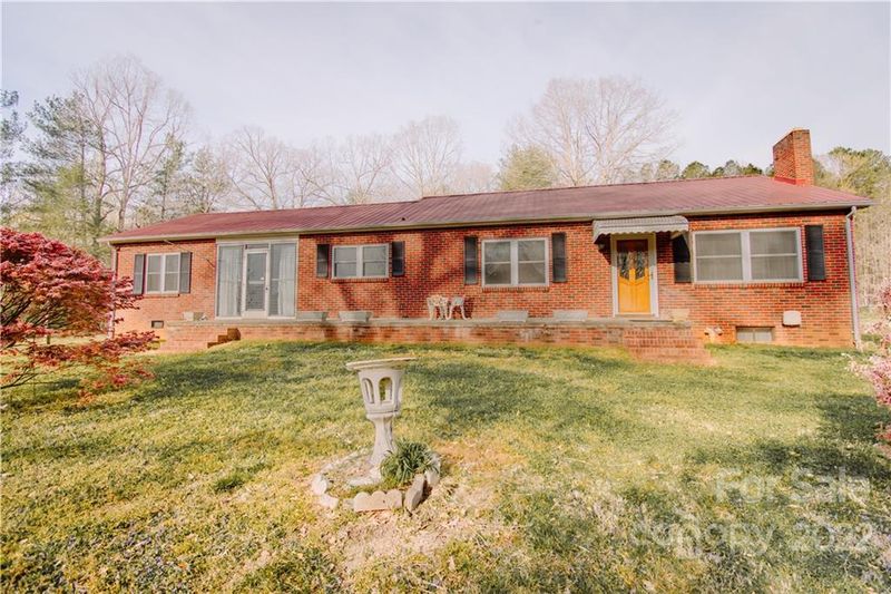 1406 W Nc 150 Hw, Lincolnton, NC 28092