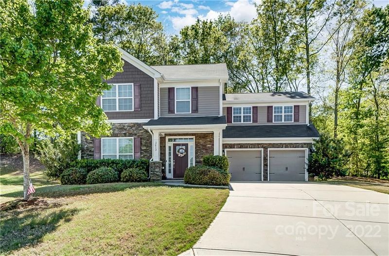 2012 Lakebridge Dr, Fort Mill, SC 29715