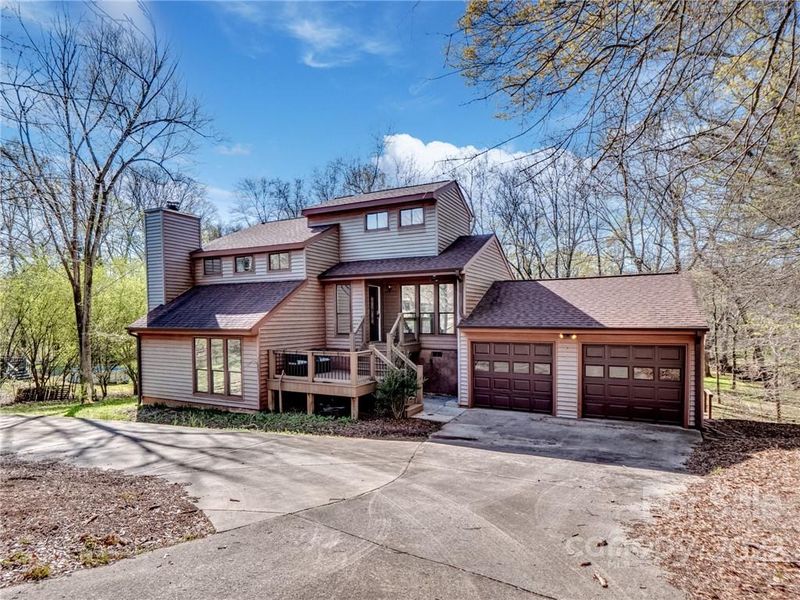 5967 Tall Tree Ln, Harrisburg, NC 28075