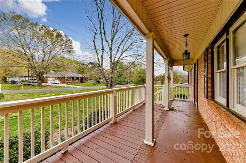 3802 Solen Dr, Harrisburg, NC 28075