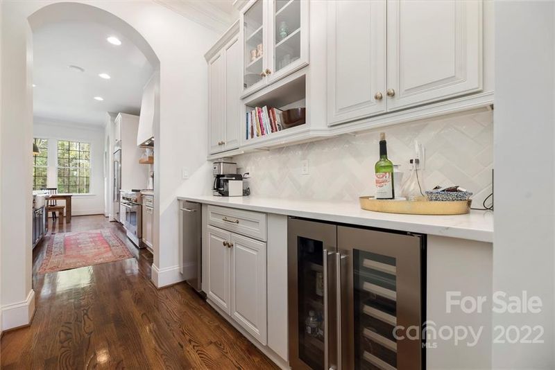 6002 Quintessa Dr, Wesley Chapel, NC 28104