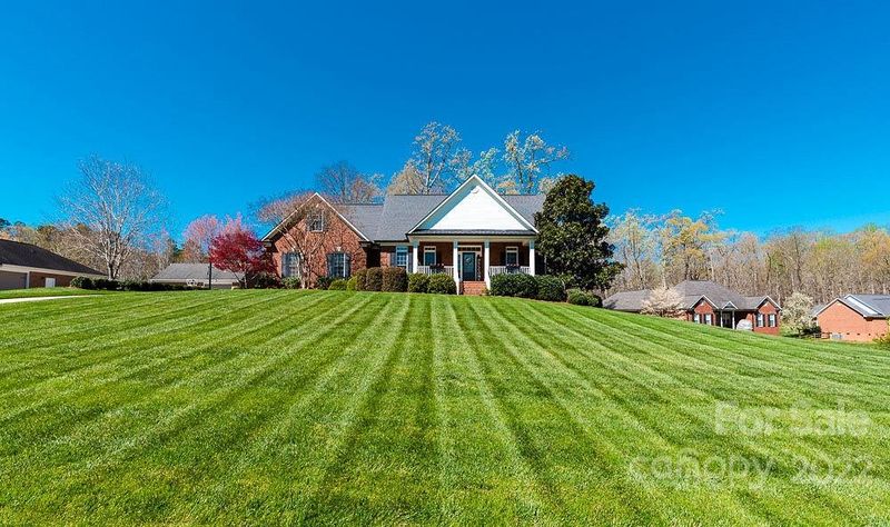 7656 Maple Bluff Ln, Concord, NC 28025