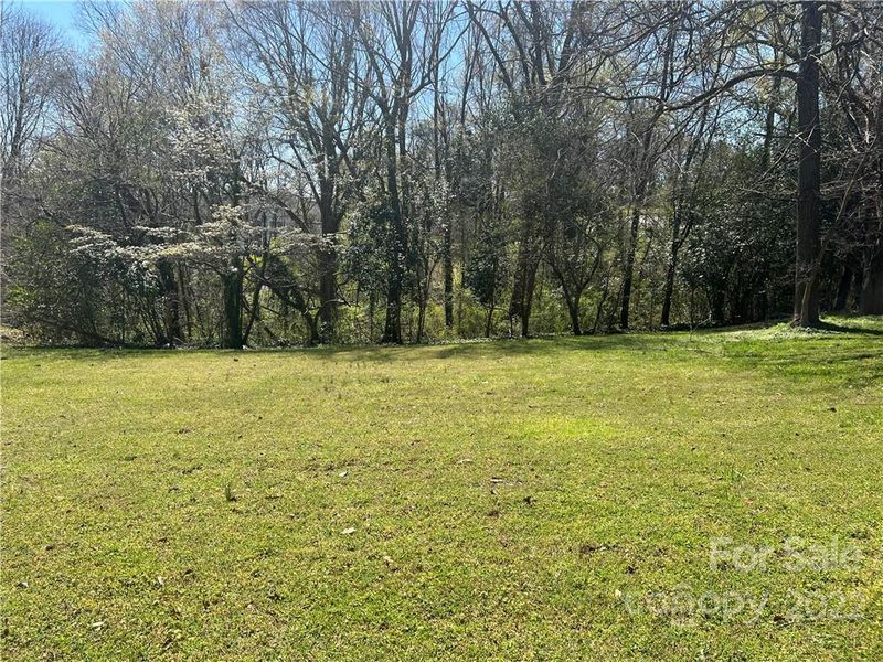 213A Mauney St, Mount Holly, NC 28120