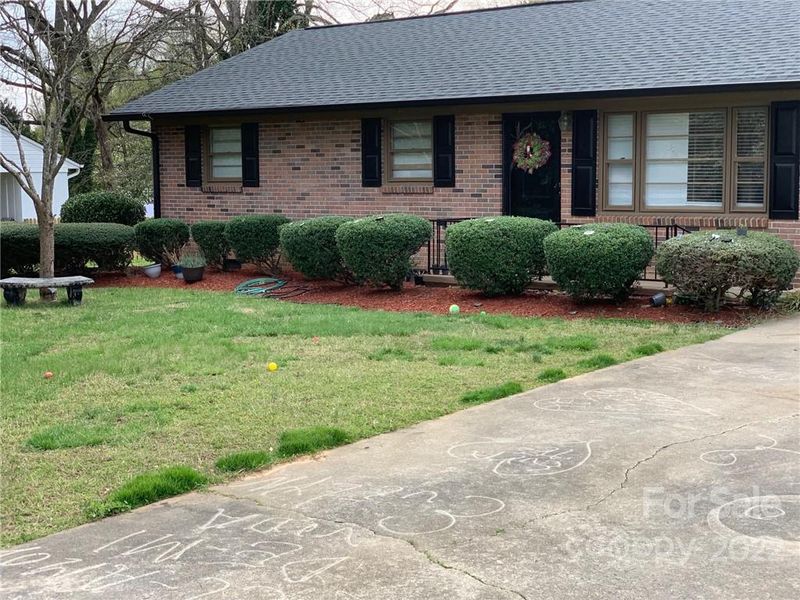 413 Jenny St, Gastonia, NC 28054