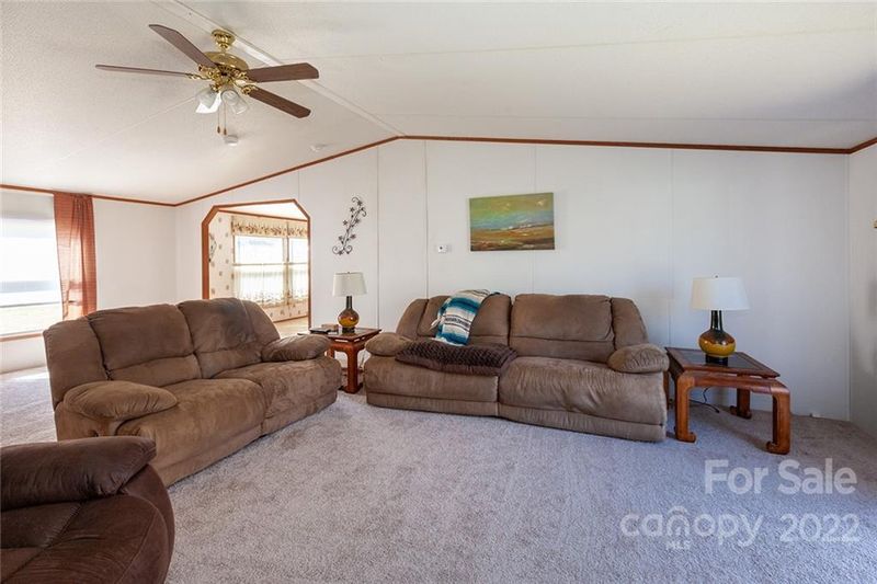 1943 Bison Trl, Maiden, NC 28650