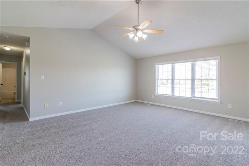 5007 Deer Run Dr, Crouse, NC 28033