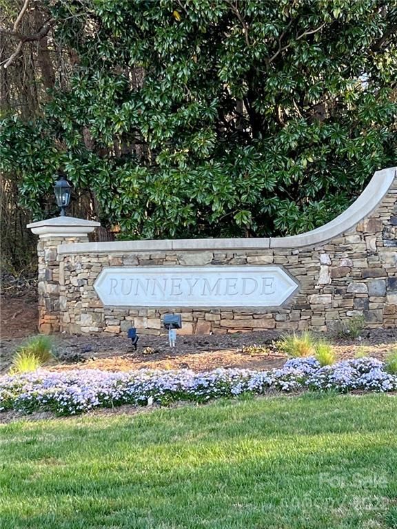 19405 Callaway Hills Ln, Davidson, NC 28036
