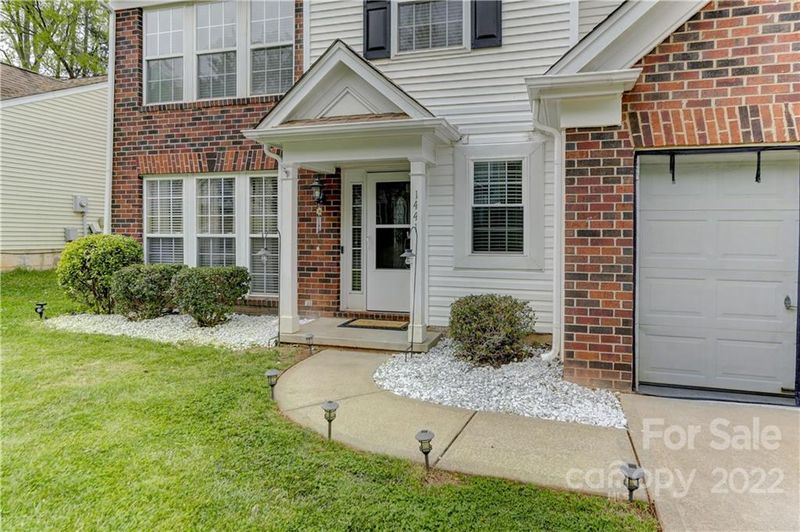 1441 Rumstone Ln, Charlotte, NC 28262