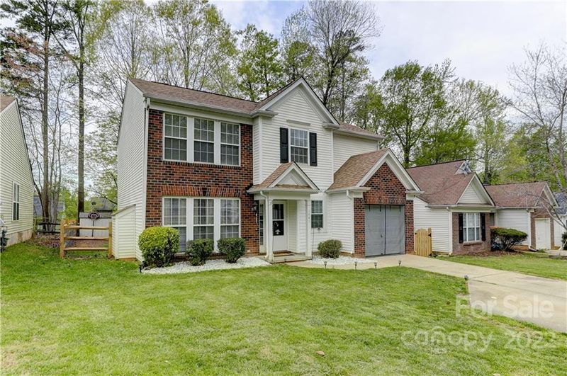 1441 Rumstone Ln, Charlotte, NC 28262