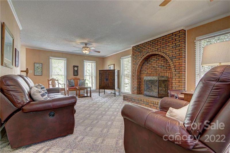 6236 Gold Wagon Ln, Mint Hill, NC 28227