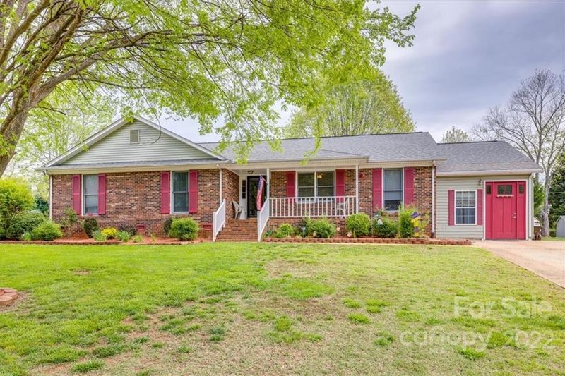 1524 Pine Creek Rd, Gastonia, NC 28056