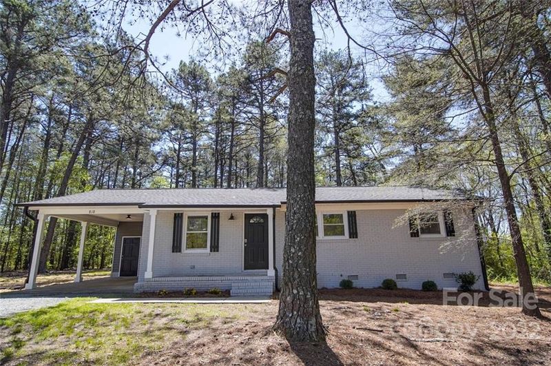 818 Mill St, Marshville, NC 28103